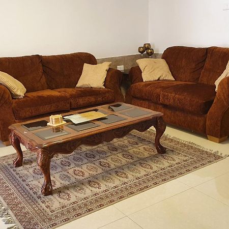'C' Dazzling Modern 2 Bdrm Apt In Khalda Free Wifi Amman Esterno foto