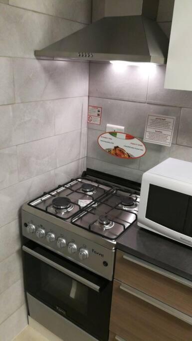 'C' Dazzling Modern 2 Bdrm Apt In Khalda Free Wifi Amman Esterno foto